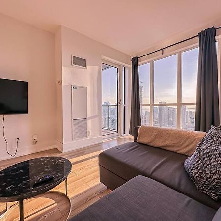 Elegant Suites - City Views, Lake View, Free Parking Toronto Luaran gambar