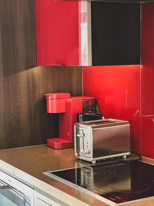 Elegant Suites - City Views, Lake View, Free Parking Toronto Luaran gambar