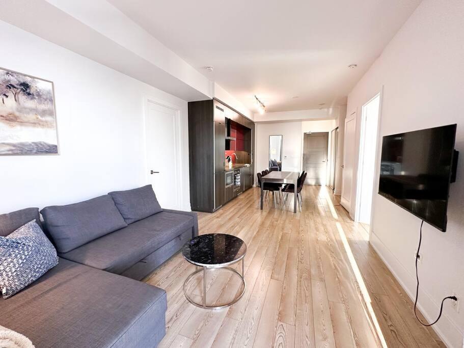 Elegant Suites - City Views, Lake View, Free Parking Toronto Luaran gambar