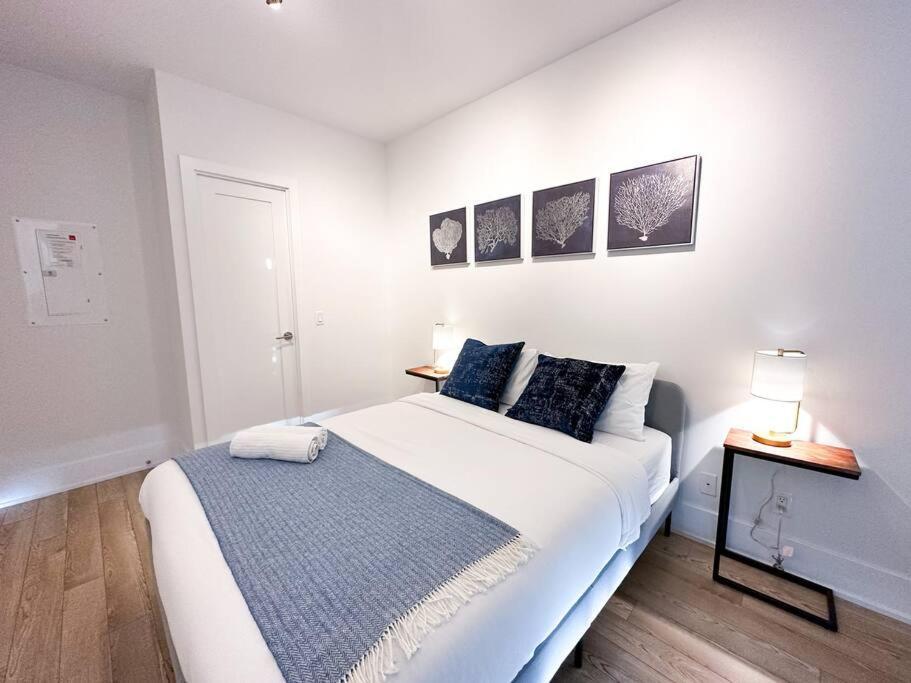 Elegant Suites - City Views, Lake View, Free Parking Toronto Luaran gambar